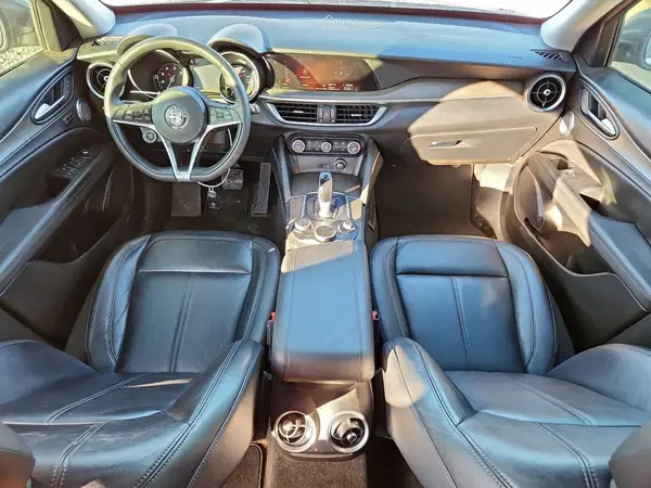 ZASFAKBNXJ7B62813 2018 ALFA ROMEO STELVIO - Image 8