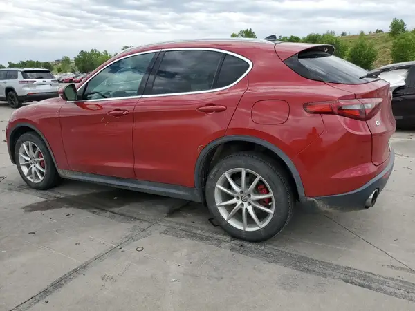ZASFAKBNXJ7B68028 2018 ALFA ROMEO STELVIO - Image 2