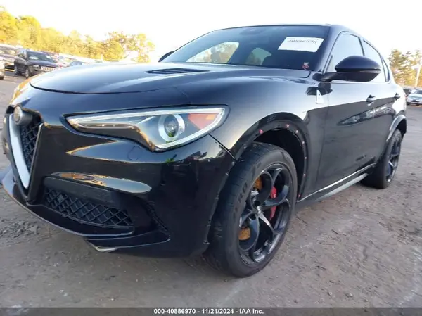 ZASFAKEV2J7C12180 2018 ALFA ROMEO STELVIO - Image 2