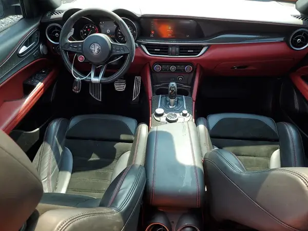 ZASFAKEV2J7C19386 2018 ALFA ROMEO STELVIO - Image 8