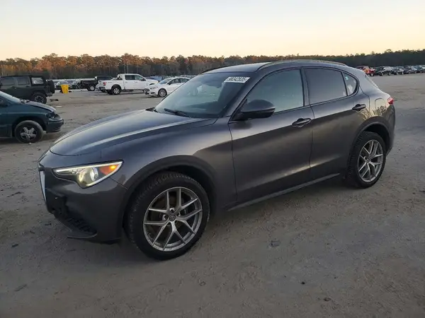 ZASFAKNN0J7B66669 2018 ALFA ROMEO STELVIO