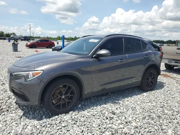ZASFAKNN0J7B68065 2018 ALFA ROMEO STELVIO - Image 1