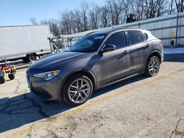 ZASFAKNN0J7B93550 2018 ALFA ROMEO STELVIO