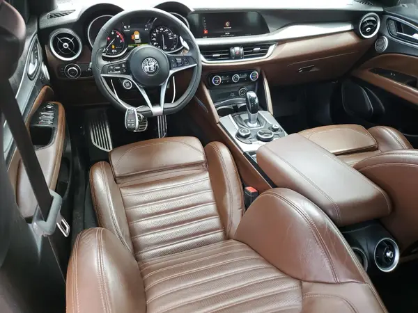 ZASFAKNN0J7B94701 2018 ALFA ROMEO STELVIO - Image 8
