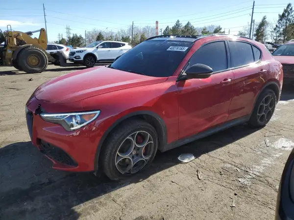 ZASFAKNN0J7B95475 2018 ALFA ROMEO STELVIO - Image 1
