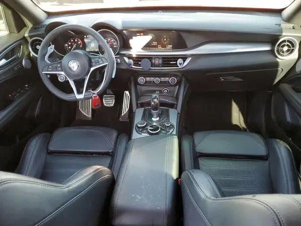 ZASFAKNN0J7B95475 2018 ALFA ROMEO STELVIO - Image 8