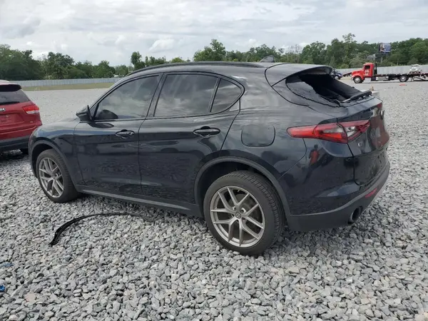 ZASFAKNN1J7B67460 2018 ALFA ROMEO STELVIO - Image 2