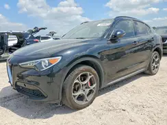 ZASFAKNN1J7B72951 2018 ALFA ROMEO STELVIO