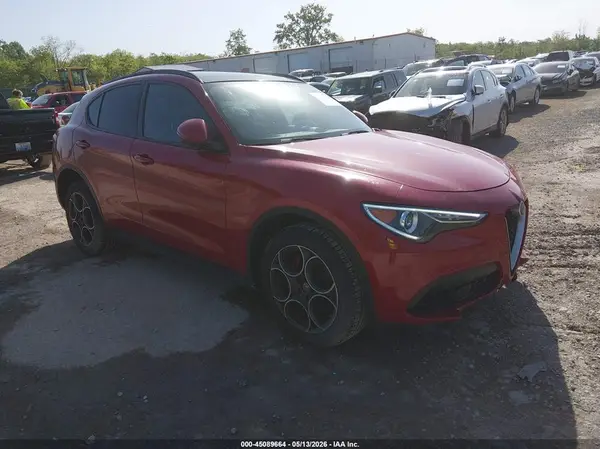 ZASFAKNN1J7B94819 2018 ALFA ROMEO STELVIO