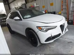 ZASFAKNN1J7B98174 2018 ALFA ROMEO STELVIO