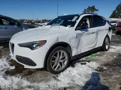ZASFAKNN2J7B82372 2018 ALFA ROMEO STELVIO