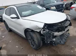ZASFAKNN2J7B88396 2018 ALFA ROMEO STELVIO