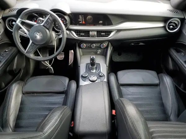 ZASFAKNN3J7B82302 2018 ALFA ROMEO STELVIO - Image 8