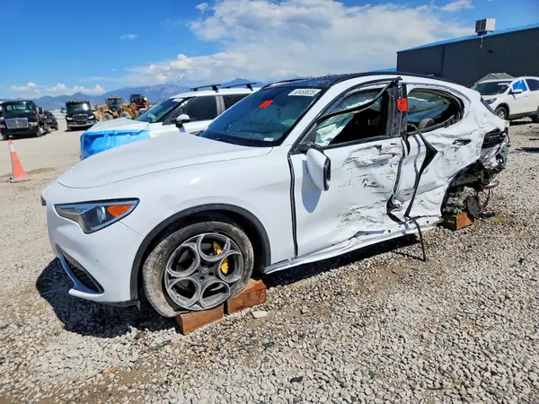 ZASFAKNN3J7B87547 2018 ALFA ROMEO STELVIO