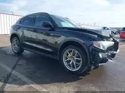 ZASFAKNN3J7C01639 2018 ALFA ROMEO STELVIO