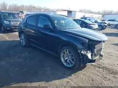 ZASFAKNN4J7B70238 2018 ALFA ROMEO STELVIO