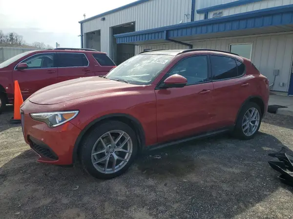 ZASFAKNN4J7B75102 2018 ALFA ROMEO STELVIO - Image 1