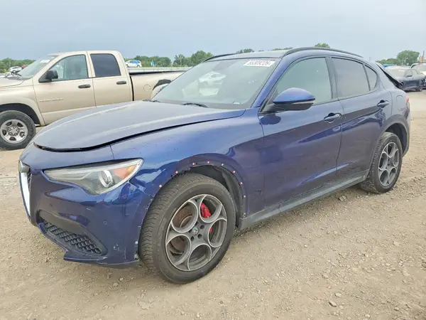 ZASFAKNN4J7B78596 2018 ALFA ROMEO STELVIO
