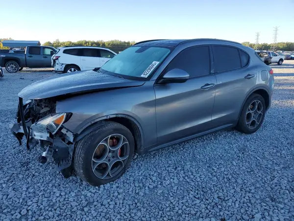 ZASFAKNN4J7B79702 2018 ALFA ROMEO STELVIO