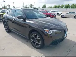 ZASFAKNN4J7B81076 2018 ALFA ROMEO STELVIO