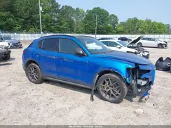 ZASFAKNN4J7C01052 2018 ALFA ROMEO STELVIO