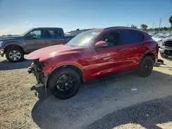 ZASFAKNN5J7B78915 2018 ALFA ROMEO STELVIO