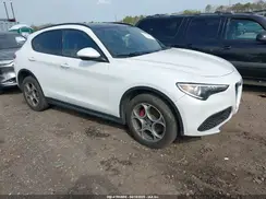 ZASFAKNN5J7B80535 2018 ALFA ROMEO STELVIO