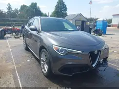 ZASFAKNN5J7B81345 2018 ALFA ROMEO STELVIO