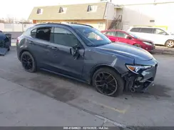 ZASFAKNN5J7B93821 2018 ALFA ROMEO STELVIO