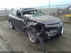 ZASFAKNN6J7C05068 2018 ALFA ROMEO STELVIO