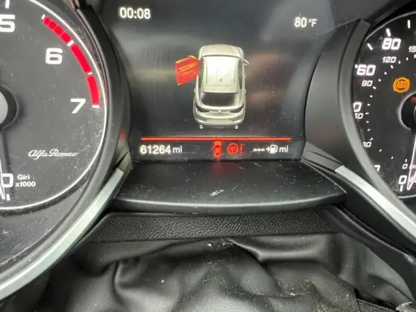 ZASFAKNN7J7B67480 2018 ALFA ROMEO STELVIO - Image 8