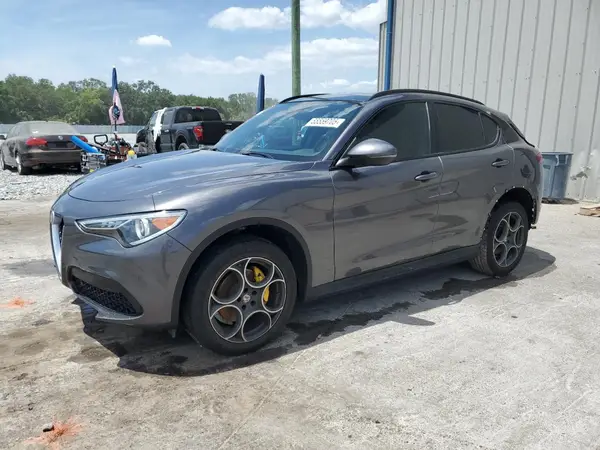 ZASFAKNN8J7B86006 2018 ALFA ROMEO STELVIO - Image 1