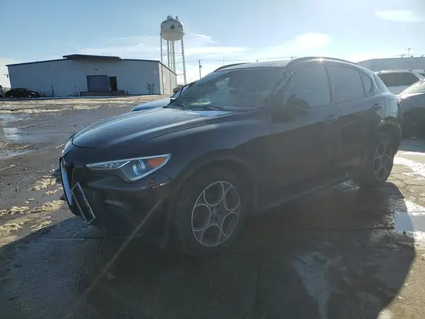 ZASFAKNN8J7B86880 2018 ALFA ROMEO STELVIO - Image 1