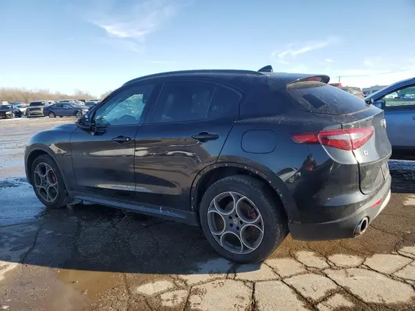 ZASFAKNN8J7B86880 2018 ALFA ROMEO STELVIO - Image 2