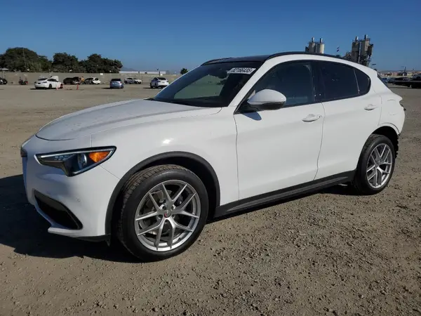 ZASFAKNN8J7B93456 2018 ALFA ROMEO STELVIO