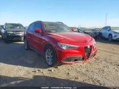 ZASFAKNN8J7C02060 2018 ALFA ROMEO STELVIO