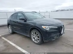ZASFAKNN8J7C06044 2018 ALFA ROMEO STELVIO