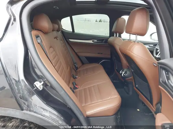 ZASFAKNN8J7C06044 2018 ALFA ROMEO STELVIO - Image 8