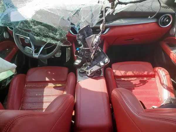 ZASFAKNN9J7B74334 2018 ALFA ROMEO STELVIO - Image 8