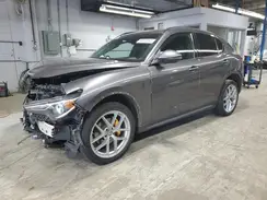 ZASFAKNN9J7B83812 2018 ALFA ROMEO STELVIO