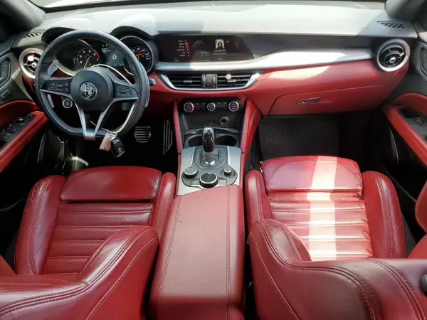 ZASFAKNN9J7B93241 2018 ALFA ROMEO STELVIO - Image 8