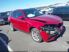 ZASFAKNNXJ7B67490 2018 ALFA ROMEO STELVIO