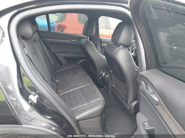 ZASFAKNNXJ7B94317 2018 ALFA ROMEO STELVIO - Image 8
