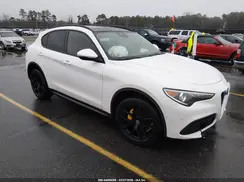 ZASFAKNNXJ7C01461 2018 ALFA ROMEO STELVIO