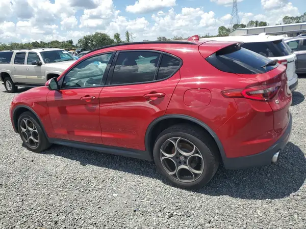 ZASFAKPN1J7B68394 2018 ALFA ROMEO STELVIO - Image 2