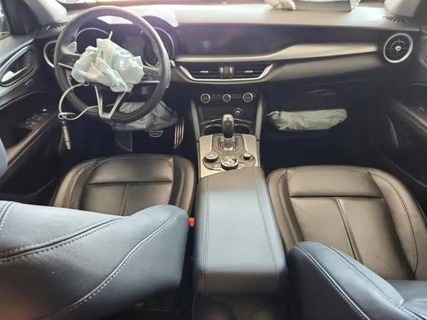 ZASFAKPN1J7B76902 2018 ALFA ROMEO STELVIO - Image 8