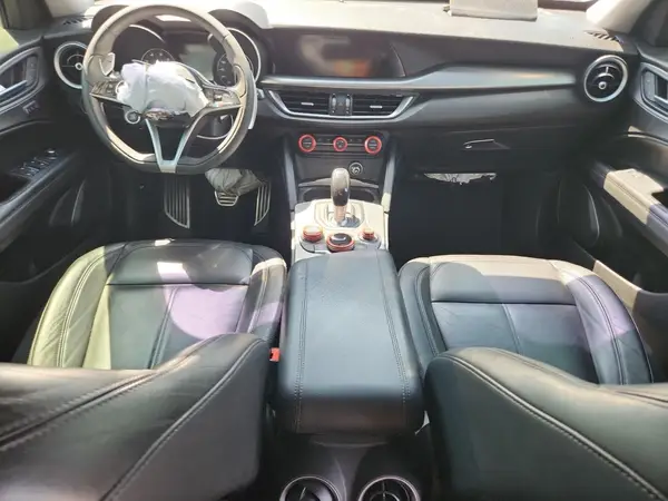 ZASFAKPN1J7B83185 2018 ALFA ROMEO STELVIO - Image 8