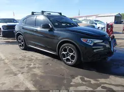 ZASFAKPN1J7B86944 2018 ALFA ROMEO STELVIO