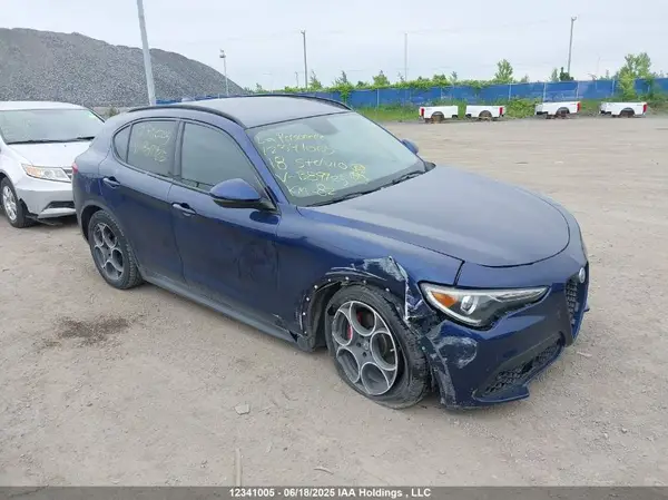 ZASFAKPN1J7B89925 2018 ALFA ROMEO STELVIO