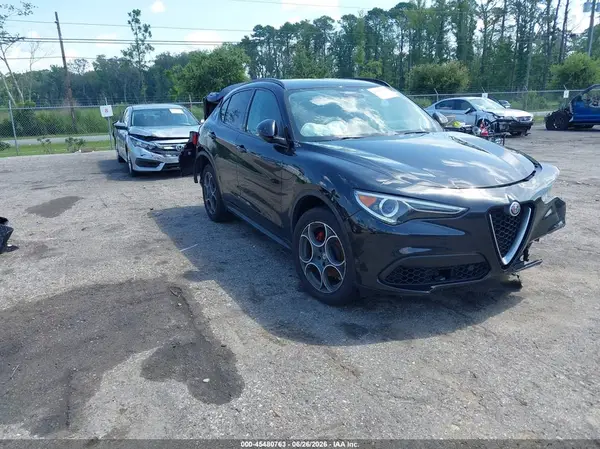 ZASFAKPN1J7B91075 2018 ALFA ROMEO STELVIO